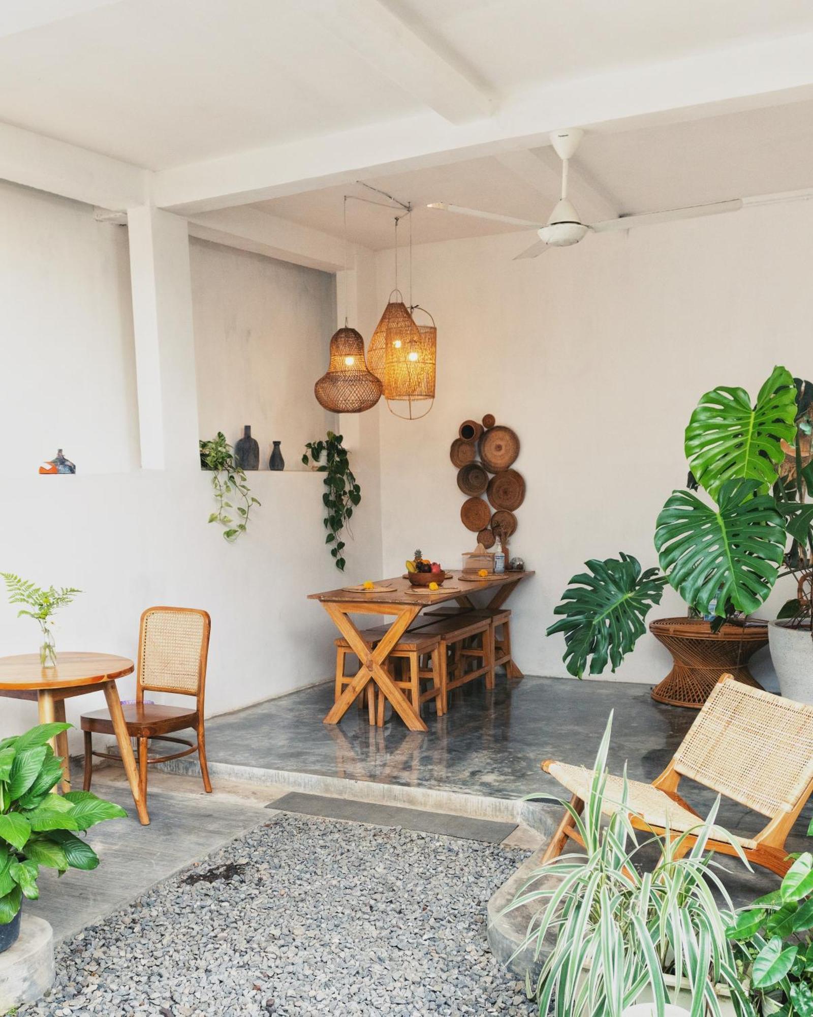 Betah Homestay Banyuwangi Баньюванги Экстерьер фото